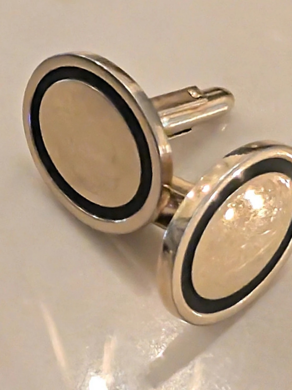 Vintage Gold-Tone Oval Cufflinks – Black Enamel Accent